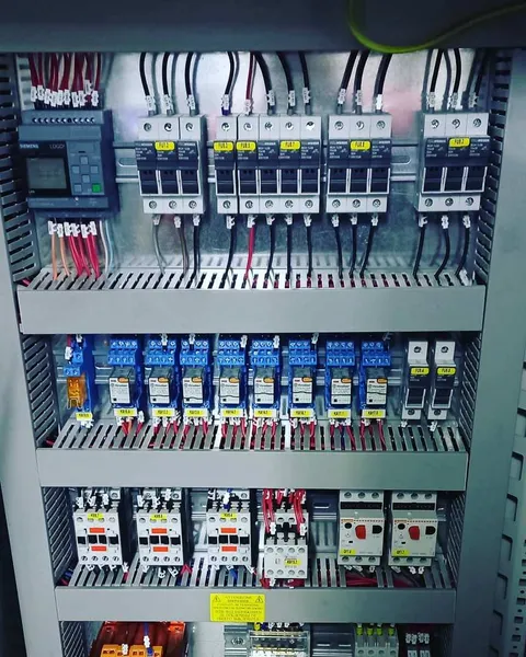 Электрик в Пушкин, Шушары, Павловск и Ленинградская область